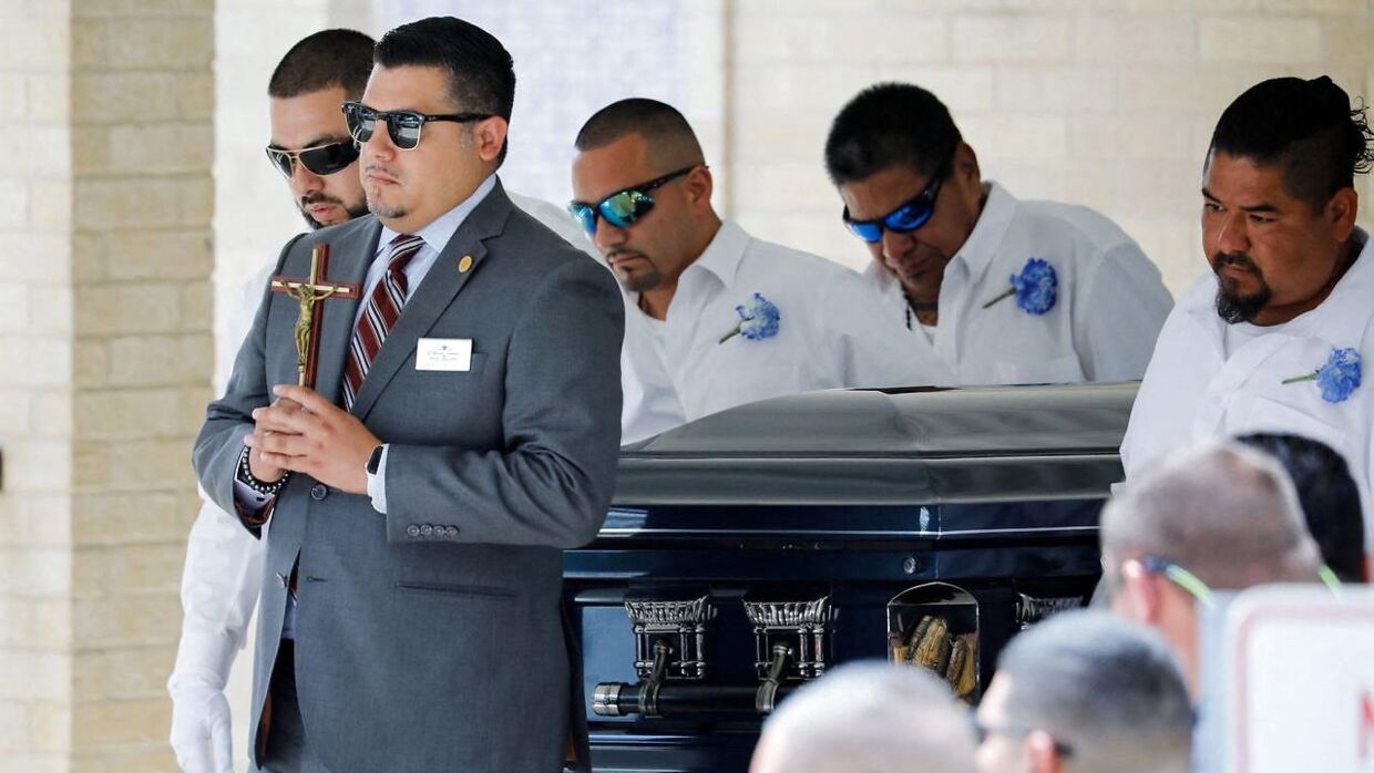 Onsdag blev endnu et af ofrene for skoleskyderiet i Uvalde, Texas, begravet. &nbsp;&nbsp;