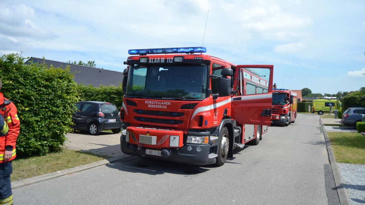 Nordjyllands Beredskab blev lørdag eftermiddag kaldt ud til en brand på Edgar Funchs Vej 4 i Aalborg.