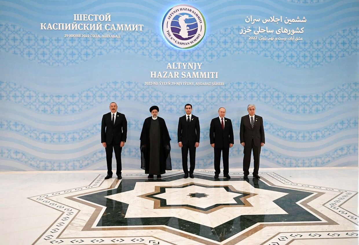 Onsdag: Vladimir Putin til topmøde i Turkmenistan sammen med lederne af Aserbajdsjan, Iran, Turkmenistan og Kasakhstan.