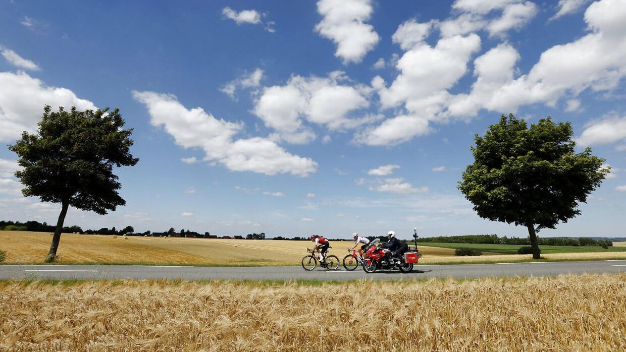 Udbrudskongen Magnus Cort må føle sig lidt ensom efter de fire første etaper i Tour de France.