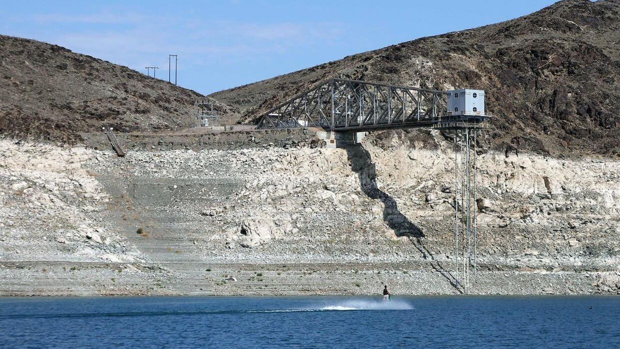 På grund af den enorme vandmangel bliver vand fra Lake Mead her nu for første leveret til Las Vegas – men også denne tømmes hurtigt. Foto: Ethan Miller/Getty Images/AFP/Ritzau Scanpix&nbsp;&nbsp;