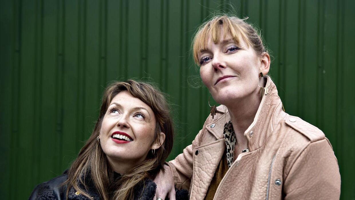 Portræt af Louise Mieritz og Ditte Hansen, der er aktuelle i anden sæson af komedieserien 'Ditte og Louise'.