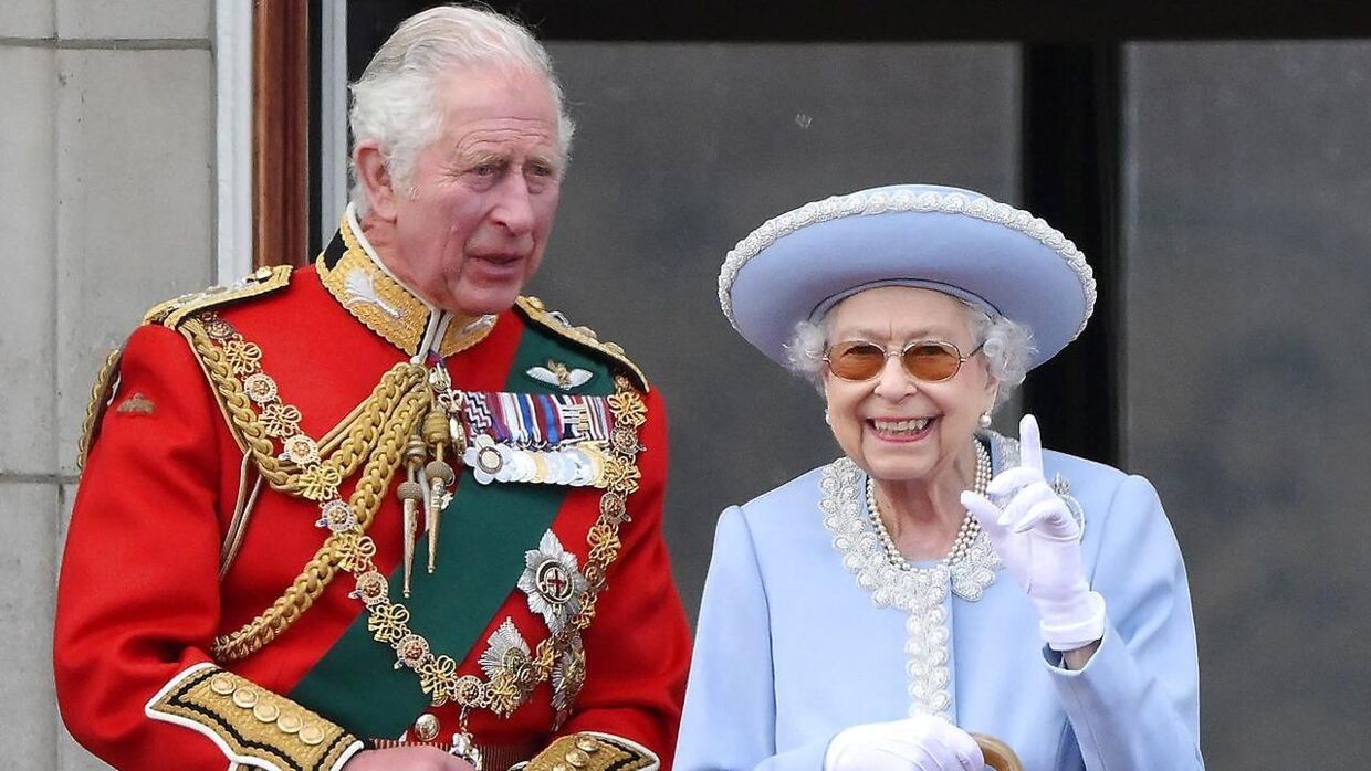 Prins Charles er taget til Skotland. 