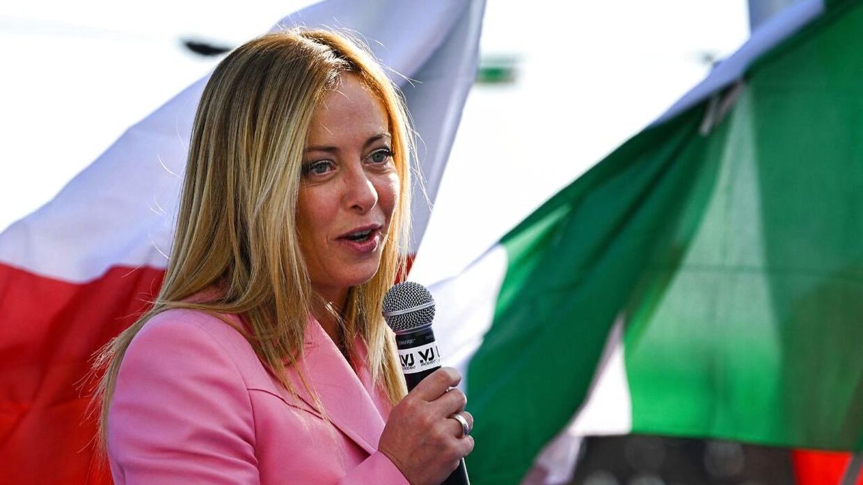 Giorgia Meloni, leder af Italiens Brødre, forventes at blive Italiens næste og første kvindelige præsident efter valget søndag.