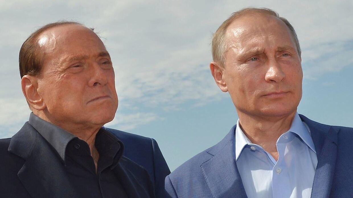 italiens tidligere premierminister Silvio Berlusconi besøgte Ruslands præsident, Vladimir Putin, på Krimhalvøen tilbage i 2015.