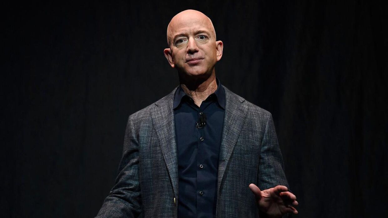 Amazon-grundlægger Jeff Bezos er ikke længere adm. direktør i selskabet, men bestyrelsesformand.