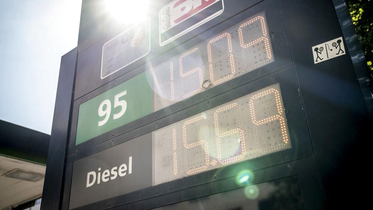 Det er lang tid siden, benzinen har været så billig, som den er nu. (Arkivfoto)