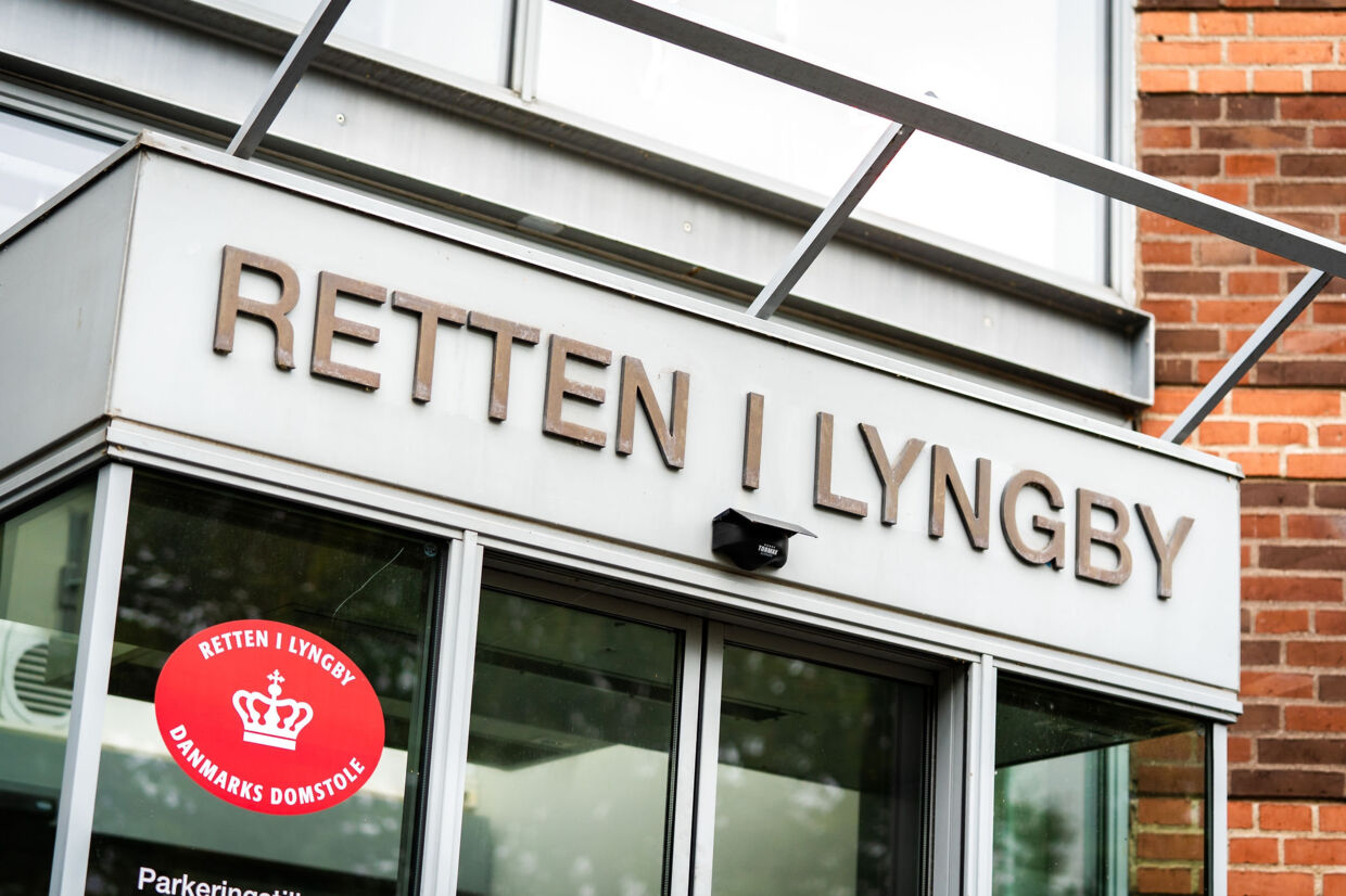 Ved et tidligere retsmøde i Retten i Lyngby har en 42-årig mand forklaret, at han troede, en civil politibil ville køre om kap. (Arkivfoto). Ida Marie Odgaard/Ritzau Scanpix