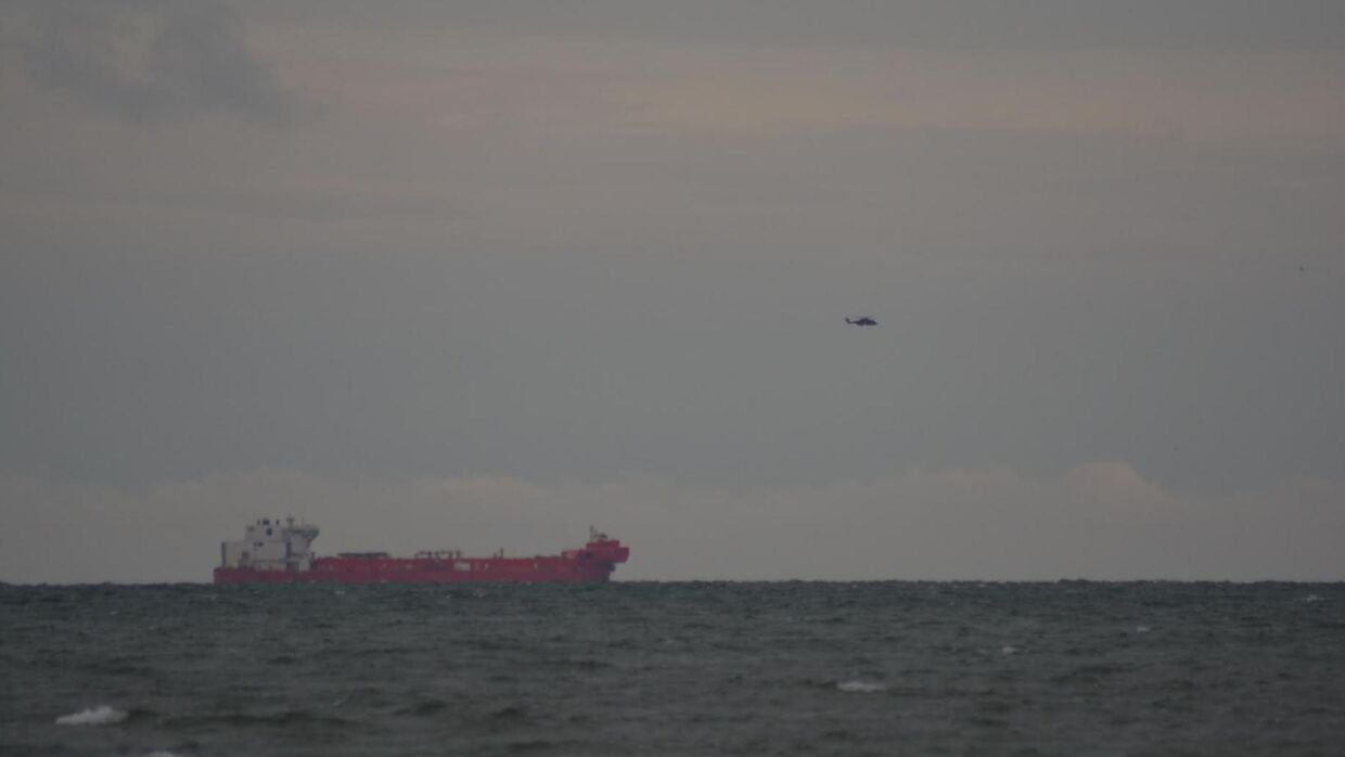 Forsvaret har tirsdag ledt efter en mand, der er meldt savnet på et civilt tankskib i farvandet omkring Skagen. Foto: Presse-fotos.dk