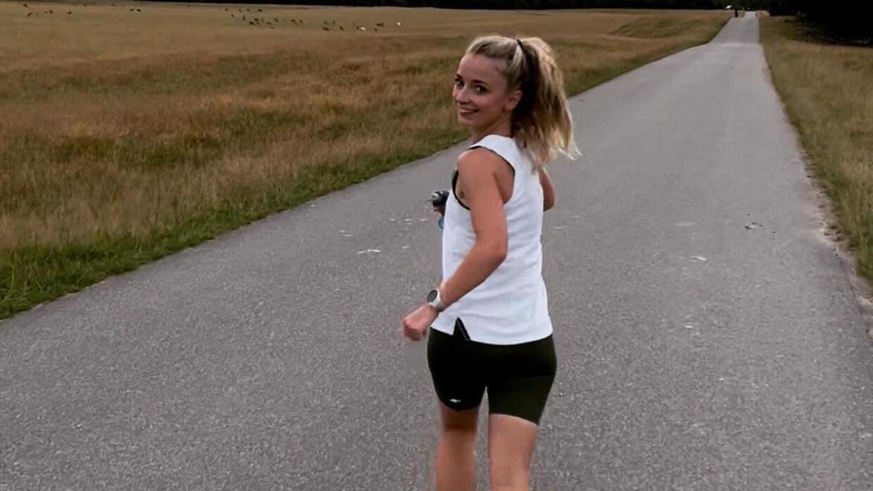 Louise Aagaard Hansen løber til daglig i København og har i adskillige parker følt sig angrebet af løse hunde, siger hun