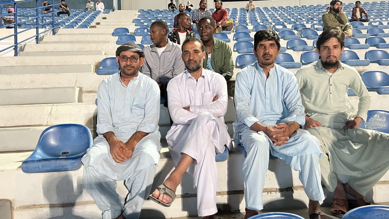 Mohamed og hans venner på cricketstadion i Asian Town, Doha.