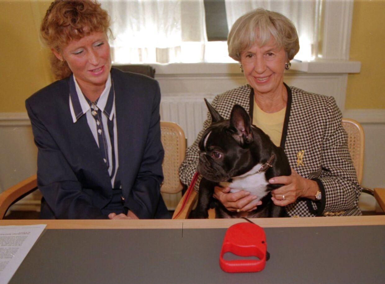 Hele sit lange liv har Lise Nørgaard haft hund. Langt de fleste af racen fransk bulldog. Men da hun flyttede på plejehjem, var det slut.