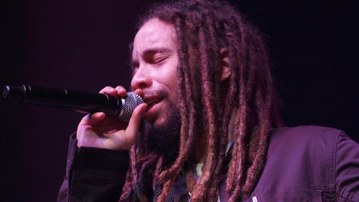 Jo Mersa Marley under en koncert i New York i september 2015. Foto: Donald Traill/Invision/AP.