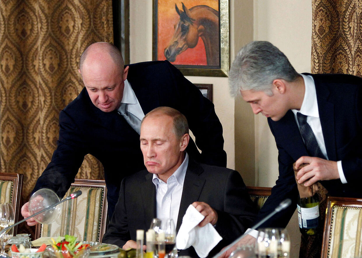 Her ses et billede af Jevgenij Prigozjin og Vladimir Putin fra 2011.