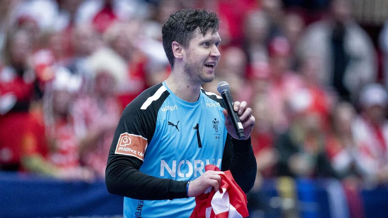 Niklas Landin greb mikrofonen og takkede de danske fans.