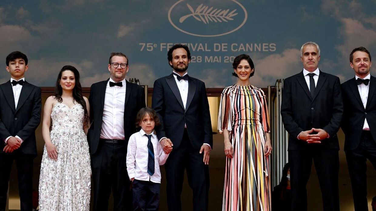 Holy Spider havde premiere på Cannes i 2022. Her ses castet på festivalen.