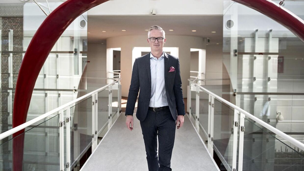 Portræt af administrerende direktør i Tryg Forsikring Morten Hübbe. Til artikel i CXO Magasin om udfordringer og muligheder i den finansielle sektor.