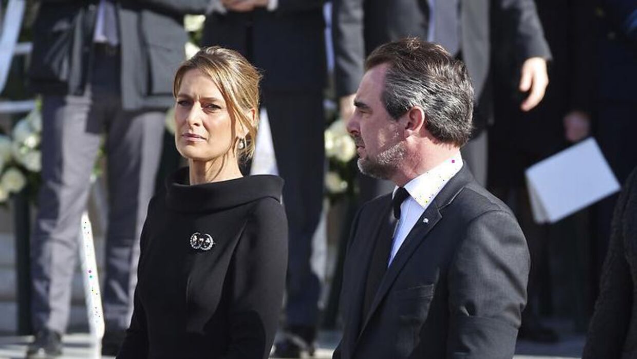 Prins Nikolaos og Tatiana Blatnik ved begravelsen. 