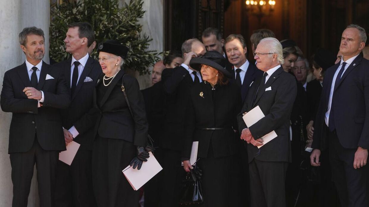 Der var mang monarker med til begravelsen. 