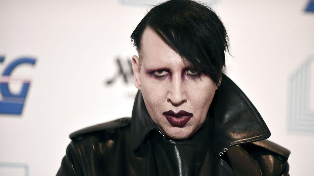 Det nye søgsmål mod rocksangeren kommer kun få dage efter Manson og skuespilleren Esmé Bianco indgik forlig.