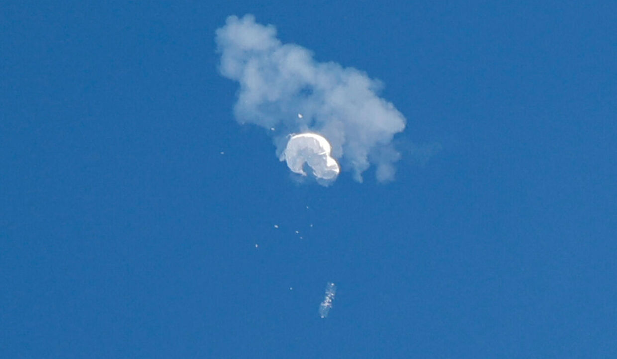 Sådan så det ud, da den kinesiske ballon blev skudt ned sidste weekend efter ordre fra USA-præsident Joe Biden.