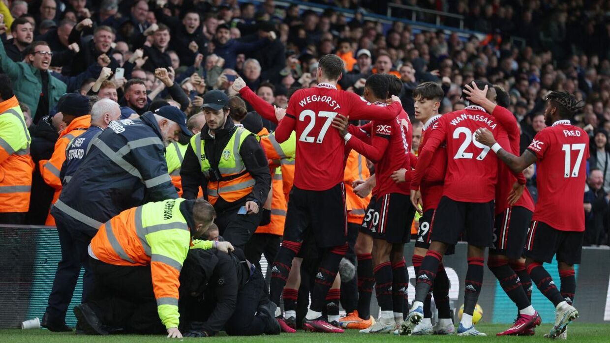 United fejrer Rashfords føringsmål, men det var fansene, der løb med opmærksomheden.