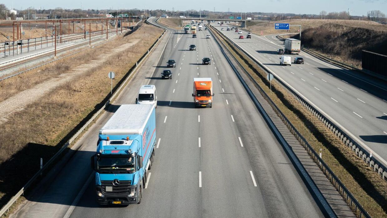 Det var på Køge Bugt motorvejen, at politiet stoppede en lettisk lastbil, der endte med at føre til dommen, og bøden på 450.000. kroner.