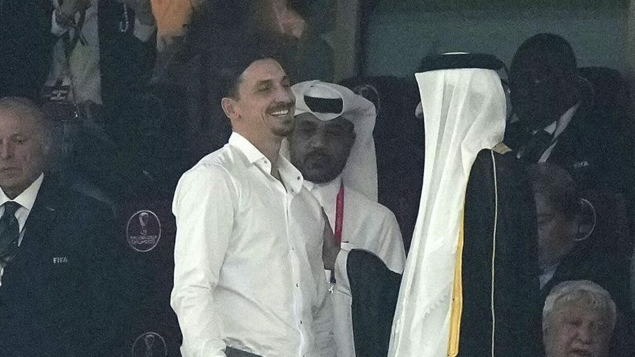 Under VM hyggede Zlatan Ibrahimovic sig med Tamim bin Hamad Al Thani, emiren af Qatar.