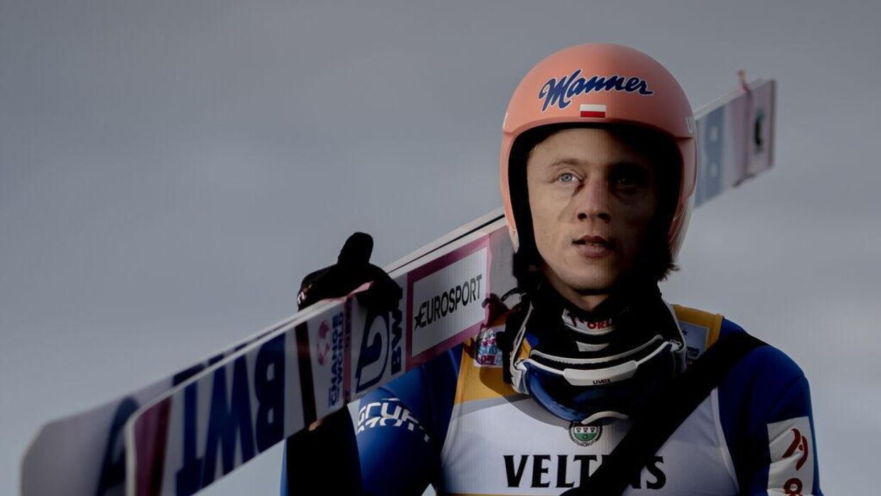 Dawid Kubacki er en af skihopsportens største stjerner.