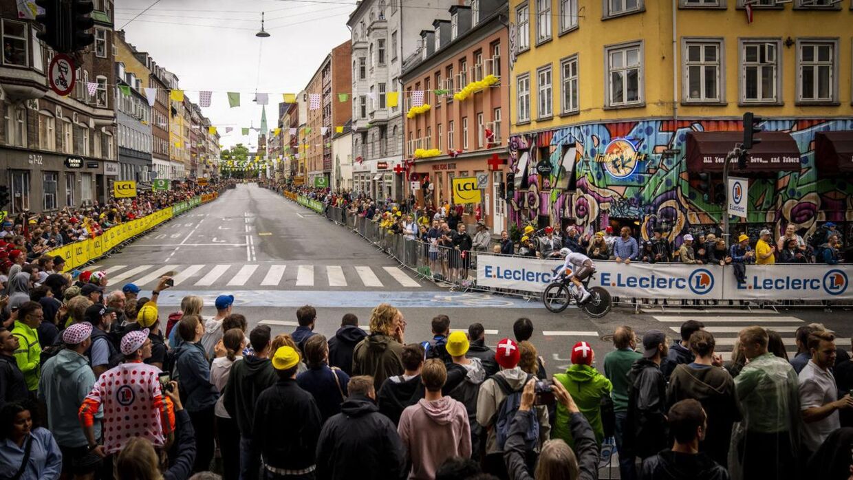 De vilde scener fra Tour de France 2022 kan – måske – blive gentaget, hvis Danmark får et nyt World Tour-løb fra 2025.