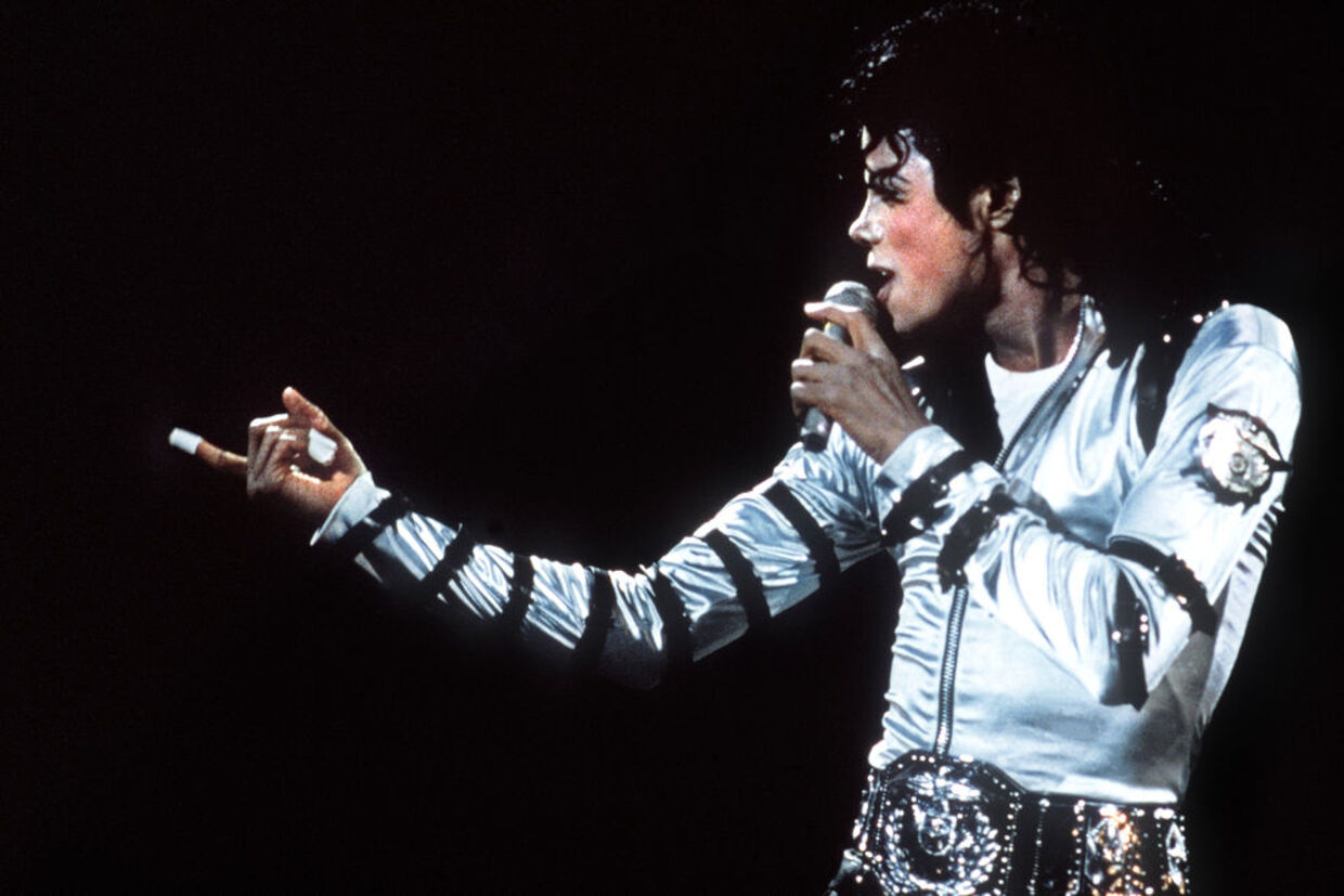 Michael Jackson har efter sigende en musikalsk sang skat liggende som han har skrevet til sine børn.