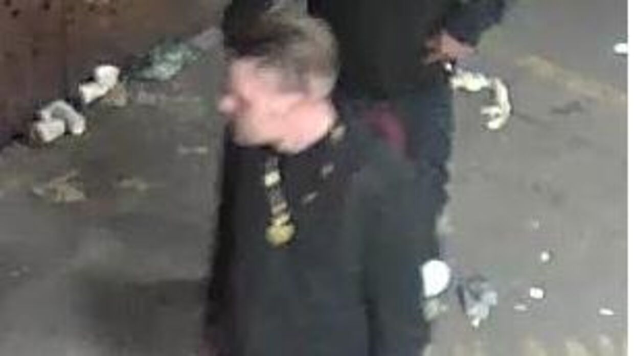Mand A, som politiet beder om hjælp til at identificere. Foto: Københavns Politi.