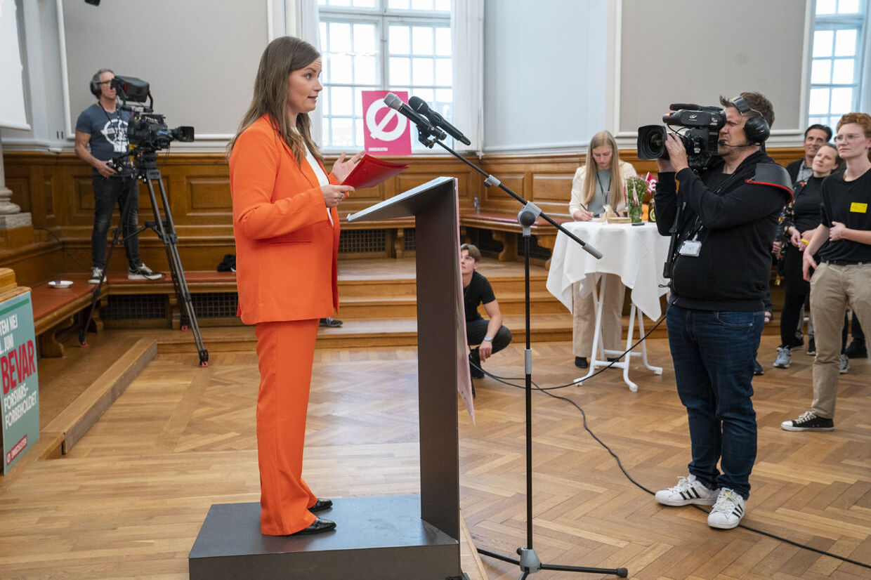 Enhedslistens valgfest på Christiansborg, efter at danskerne har stemt Ja til afskaffe Danmarks forsvarsforbehold i EU Mai Villadsen, politisk ordfører for Enhedslisten.