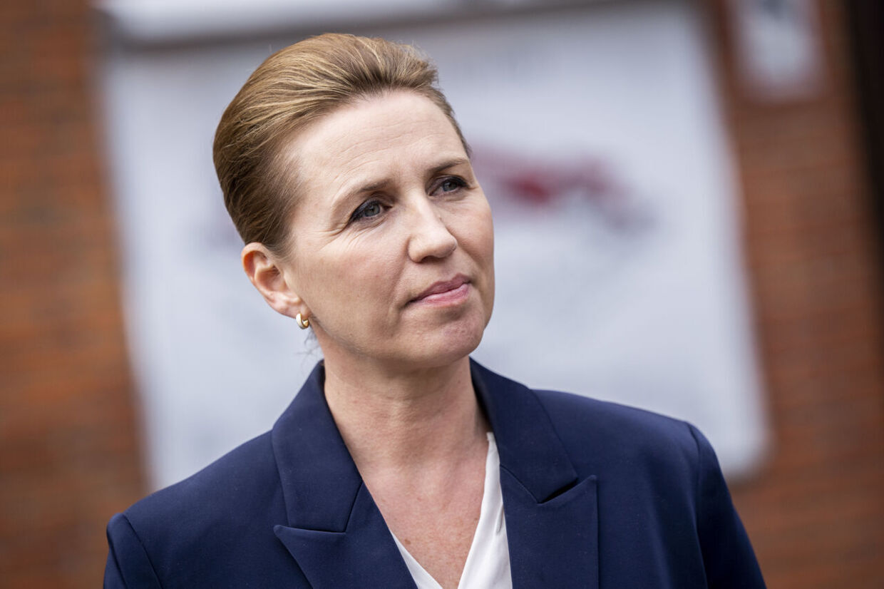 Statsminister Mette Frederiksen afviser, at hun på nogen måde er kandidat til posten som ny generalsekretær for NATO. 