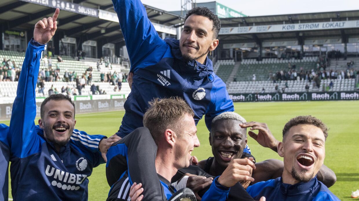 FCKs spilere fejrer sejren efter superligakampen mellem Viborg FF og FC København i Viborg mandag den 29. maj 2023.. (Foto: Bo Amstrup/Ritzau Scanpix)