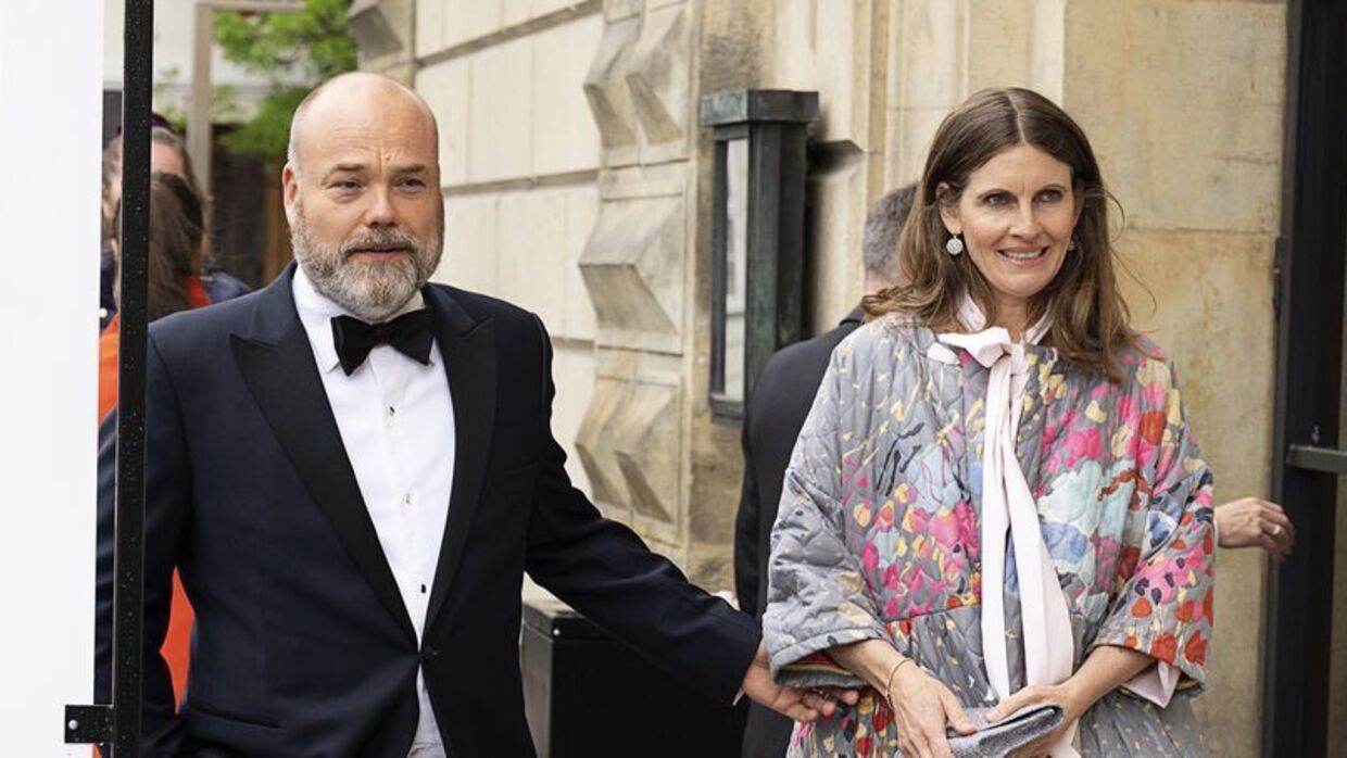 Anders Holch Povlsen med sin kone, Anne Storm, da dronning Margrethe havde inviteret til  ukrainsk aften på Det Kongelige Teater i København.
