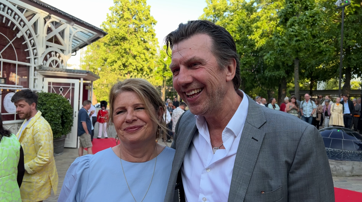 Jesper Lohmann og Lise Frølund ved premieren på Tivolirevyen, hvor B.T. møder dem, torsdag 1. juni 2023.
