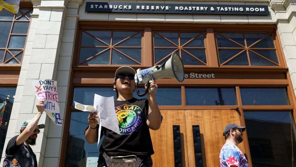 3000 Starbucks ansatte varsler strejke: Nægtet at pynte op til | BT Udland - www.bt.dk