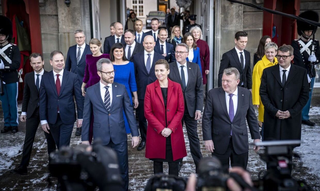 SVM-regeringen, da den tilbage i december måned blev præsenteret på Amalienborg Slotsplads