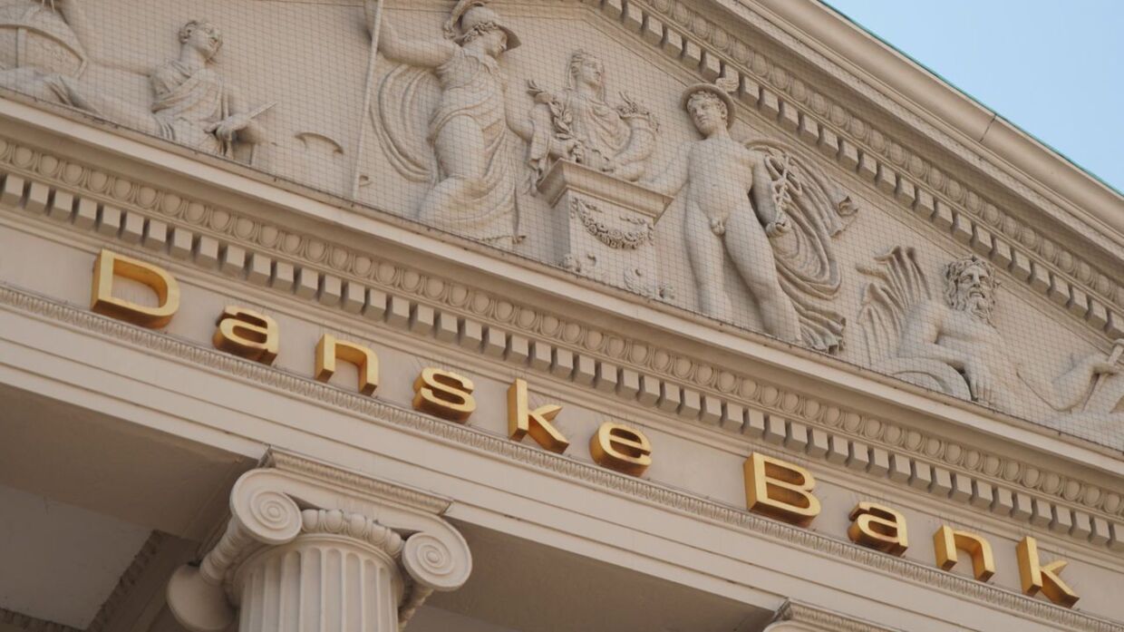 Danske Bank har ændret holdning.