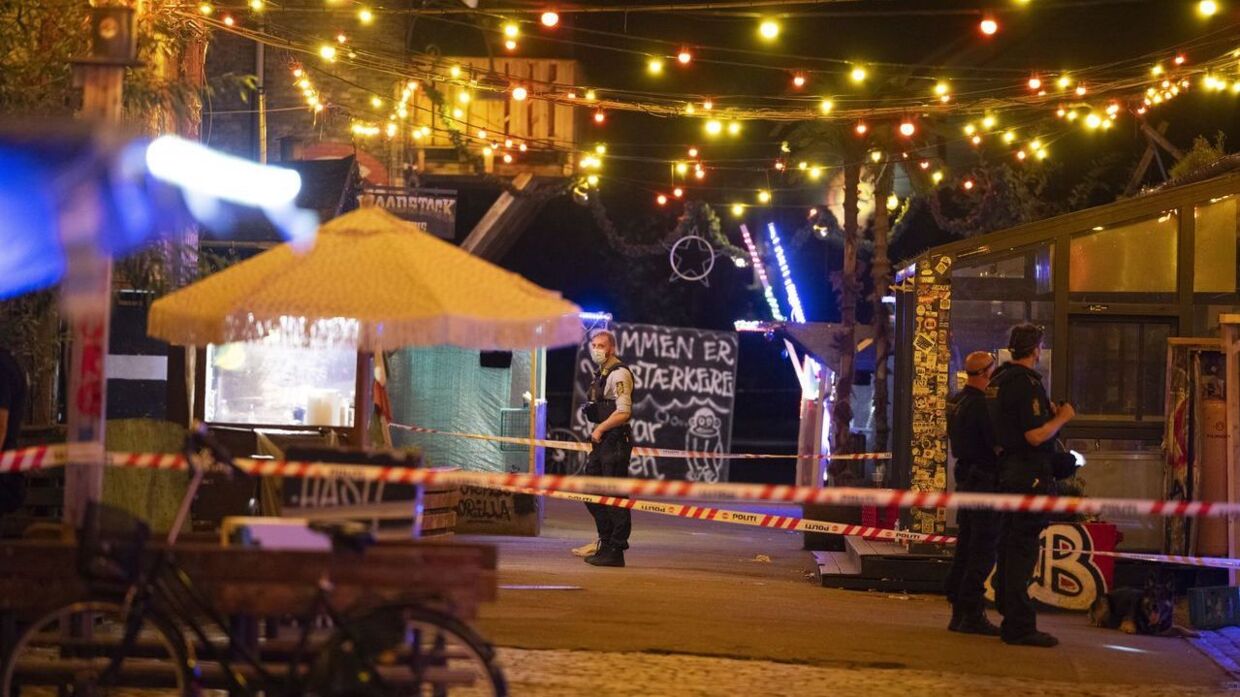 En 30-årig mand blev dræbt og fire andre blev ramt af skud under et skyderi på Christiania i København lørdag 26. august. 