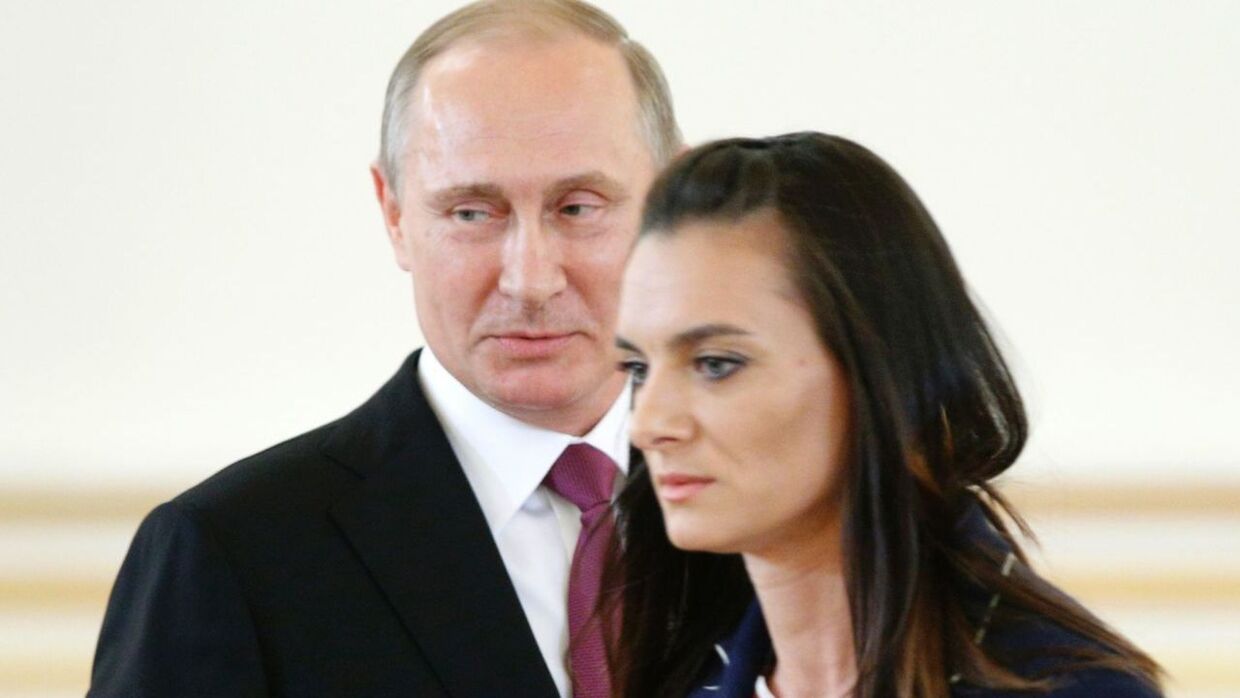 Jelena Isinbajeva er kendt for at have været en af Putins tætte allierede, men nu mener flere, at hun har 'spyttet' på hjemlandet. 