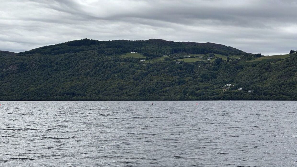 Loch Ness-søen er stor og dyb.
