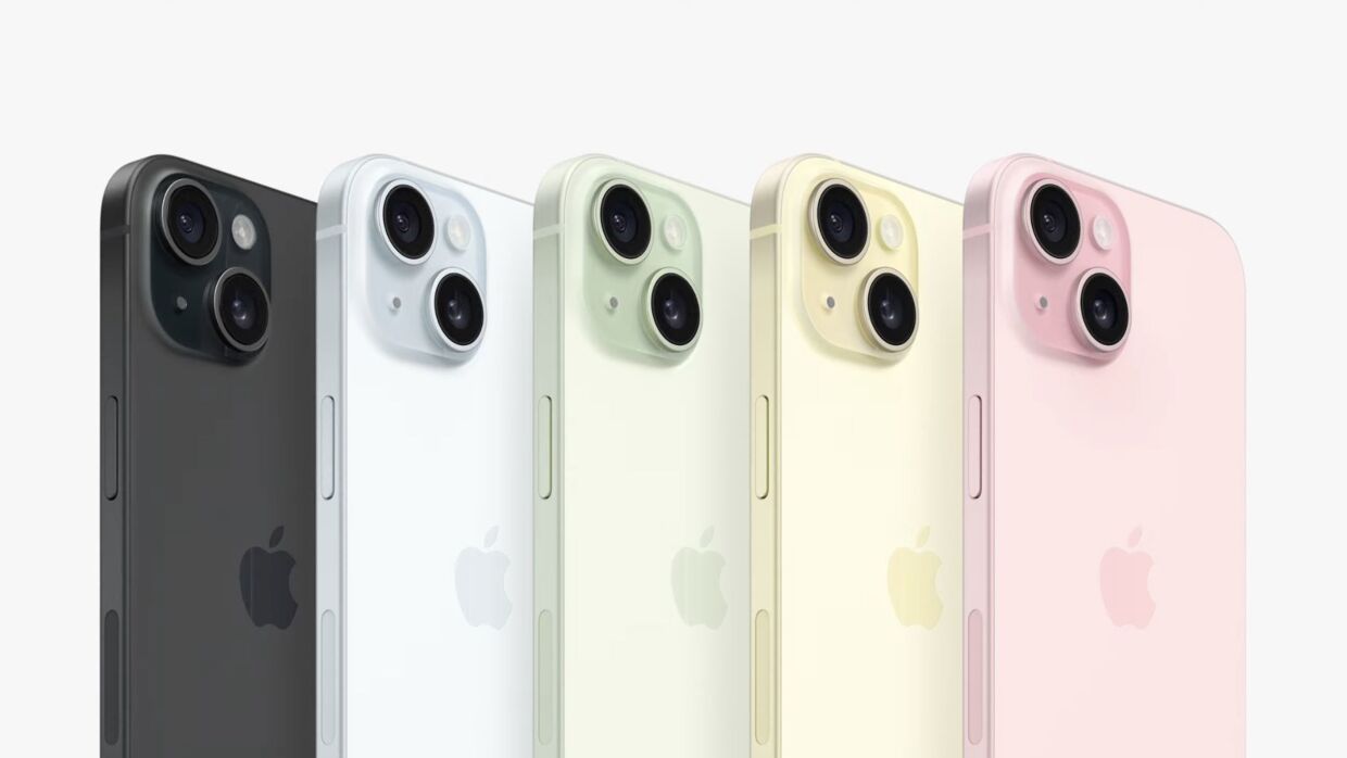 Den nye iPhone 15 kan købes i fem forskellige farver.