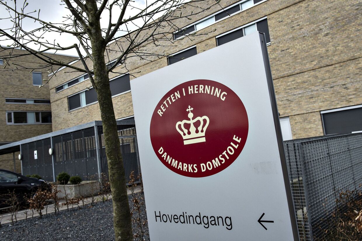 51-årige dømt i Retten i Herning for insiderhandel. (Arkivfoto).