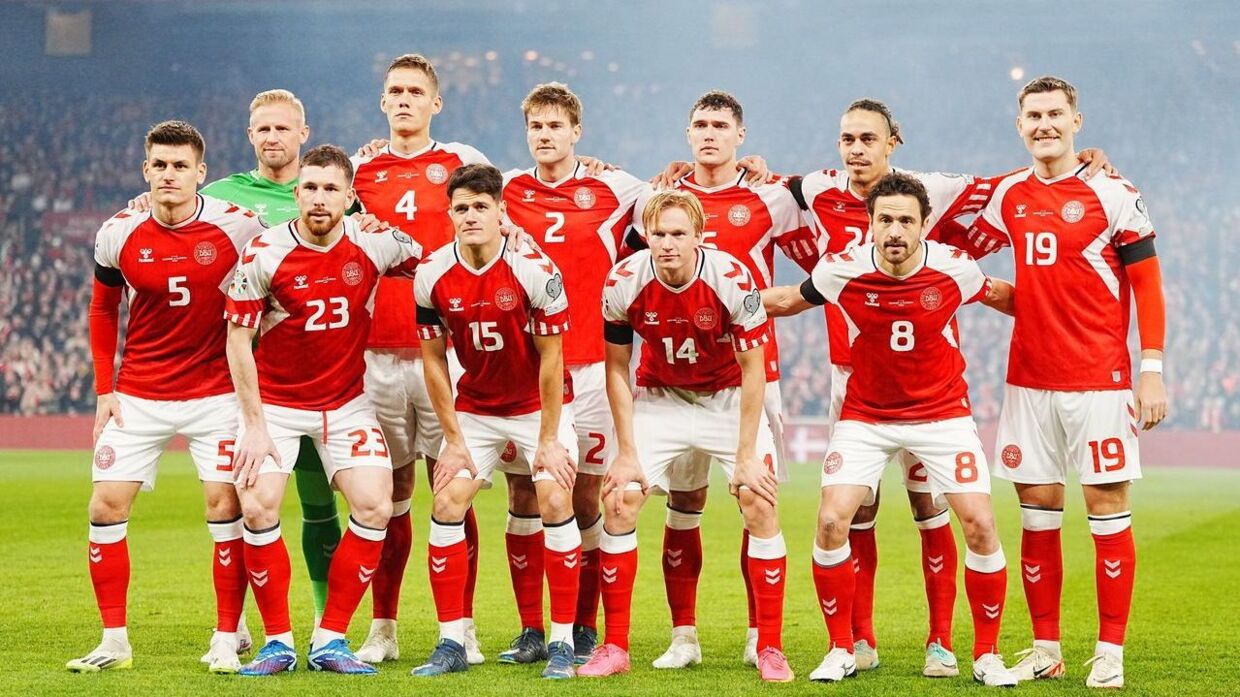 Det danske landsholds videre skæbne afgøres, når der trækkes lod 2. december.