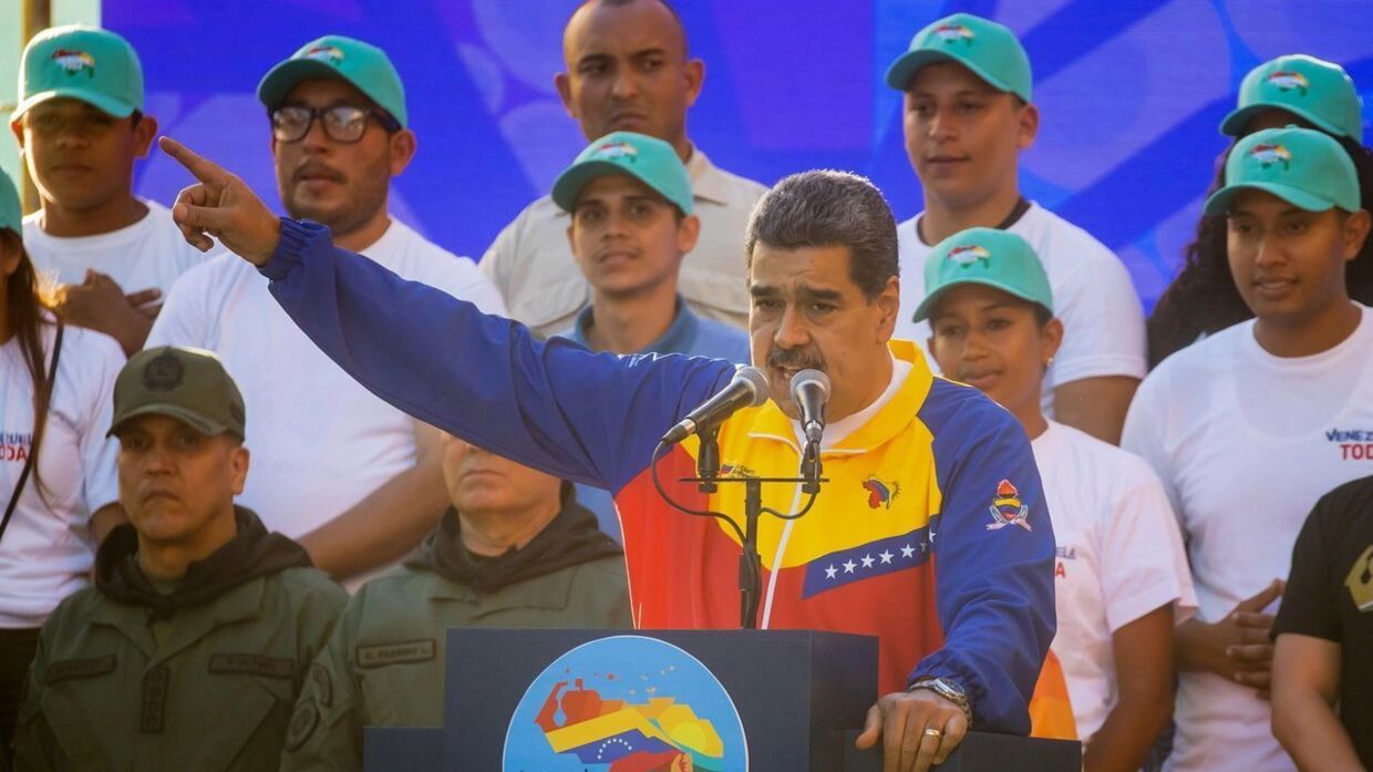 Venezuelas befolkning stemte søndag om omstridt område i nabolandet.