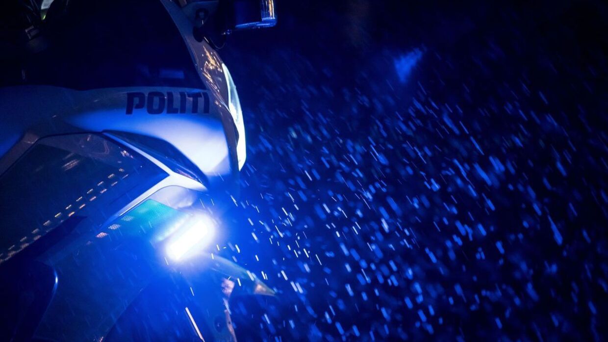 En person er mandag aften bliver alvorligt kvæstet i en trafikulykke på Bornholm. 