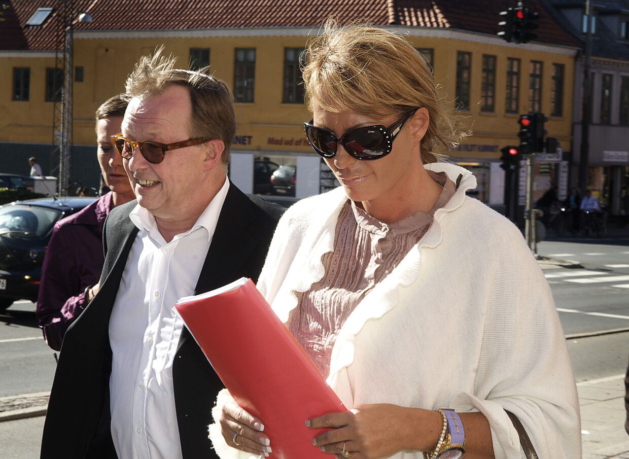 Retssagen mod Anni Katrine Brinch, bedre kendt som Anni F¿nsby, begynder mandagÊved Retten i Odense.