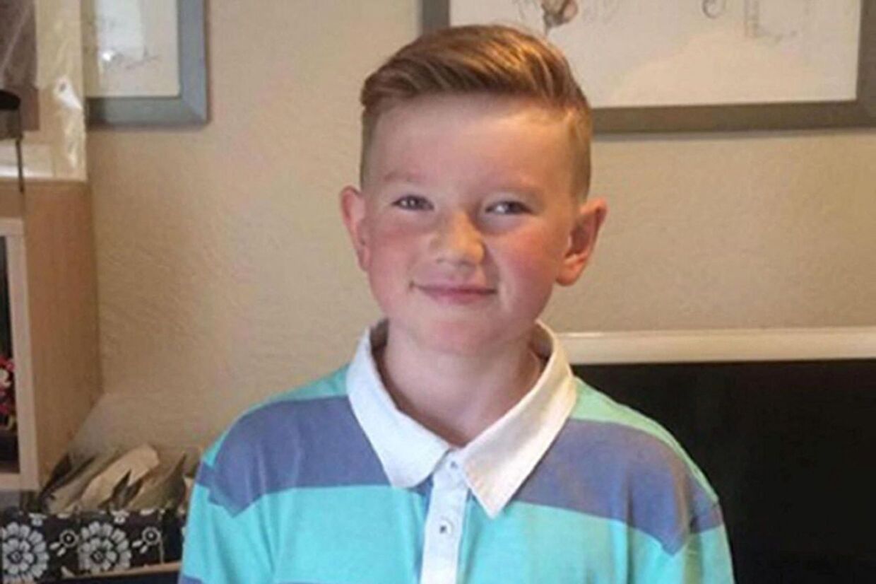 Alex Batty var 11 år, da han forsvandt under en ferie sammen med sin mor og morfar.